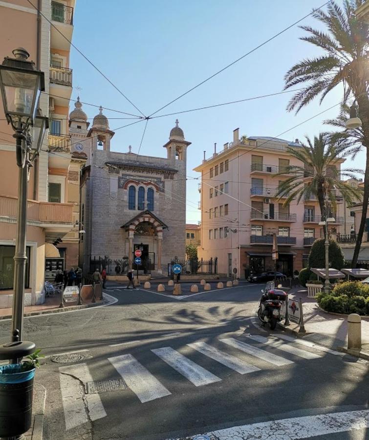 Casa Margherita, Centrale A Due Passi Dal Mare Bordighera Exterior foto